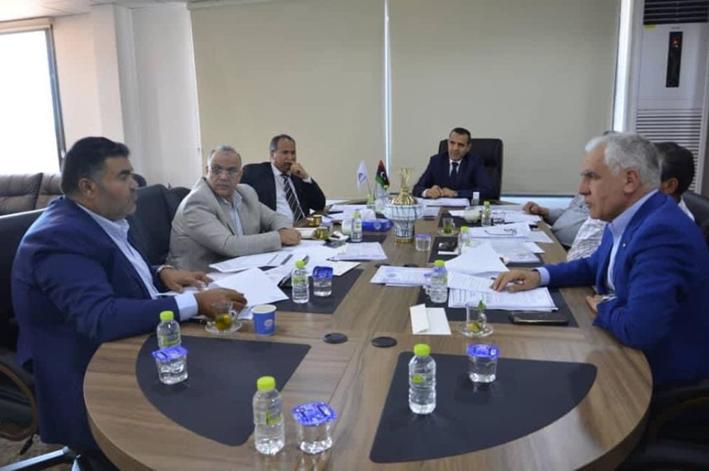 ديوان المحاسبة يعقد اجتماعًا مع شركة الخدمات العامة طرابلس