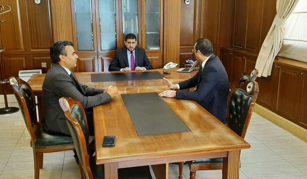 "بومطاري" يوافق على منح مكافأة مالية للمتطوعين من الطواقم الطبية للعمل في هذه الأزمة