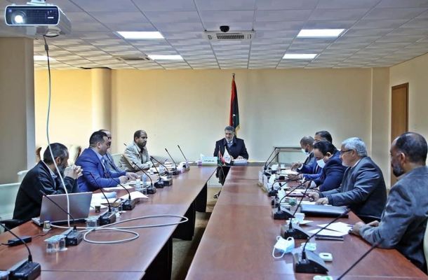 الشركة الضمانية للتأمين تبحث مع اقتصاد المؤقتة تطوير سوق التأمين