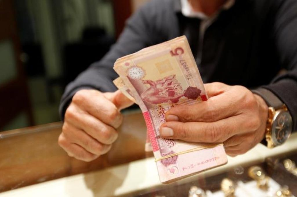 الوطنية للنفط " تستعرض الإجراءات الوقائية لحماية مستخدمي القطاع من COVID-19"