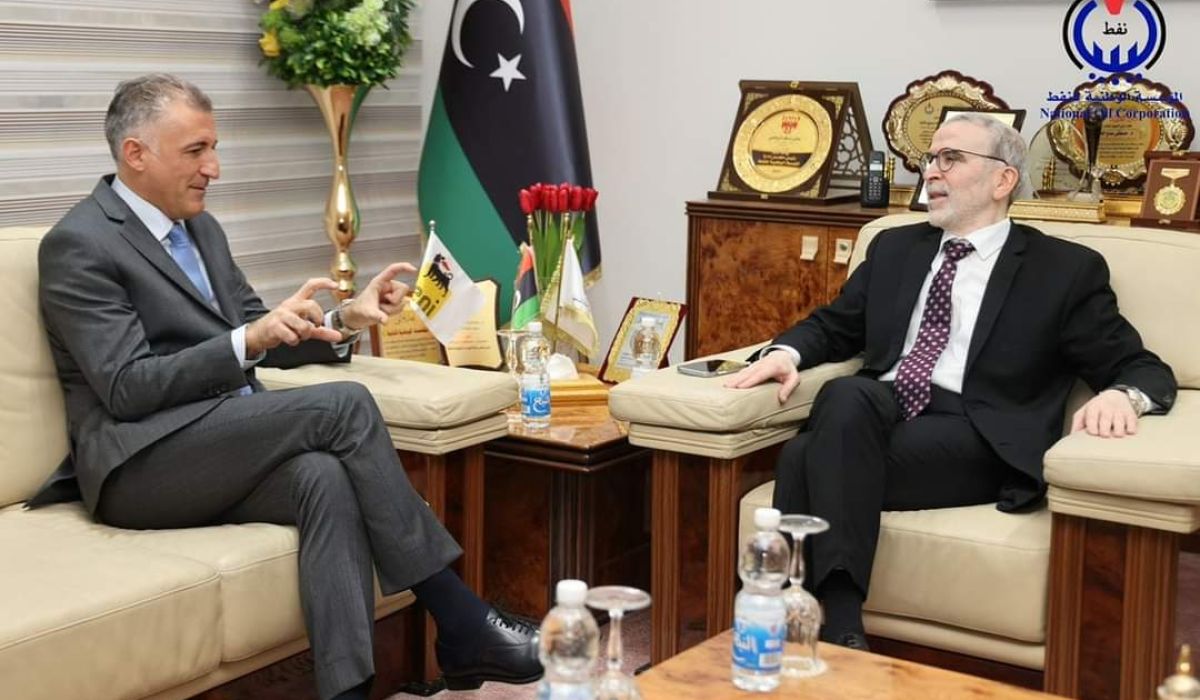 "صنع الله" يبحث مع شركة إيني الإيطالية سُبل التعاون المشترك لتطوير وتحسين عمليات الإنتاج