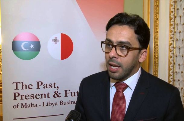 خلال اجتماعه مع السفير التركي لدى ليبيا.. القطراني يؤكد على ضرورة تعزيز التعاون المشترك بين البلدين والمساهمة الفعلية في إعادة الإعمار