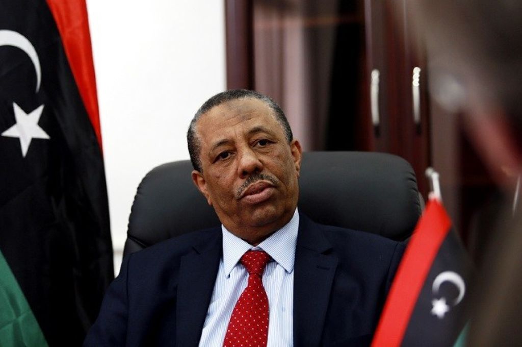 خلافات نفطية تثير غضب الدولار ليرتفع إلى مافوق 7 دينار