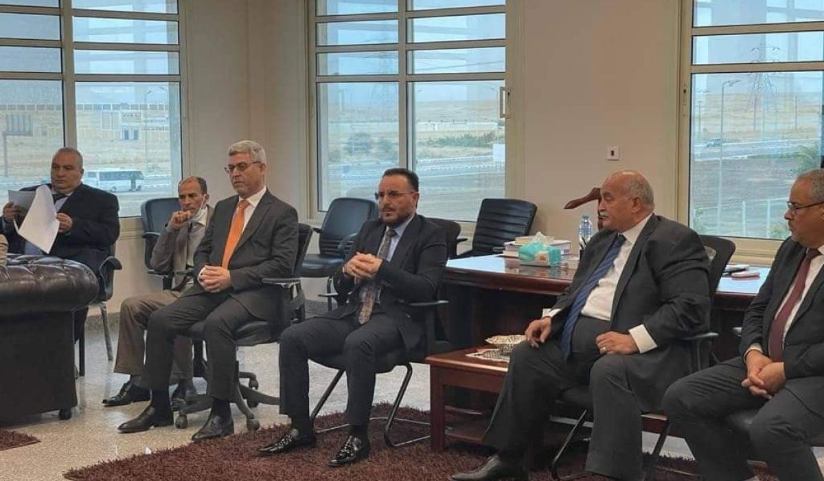 "أبوهيسة " يبحث سبل التعاون المشترك مع الهيئة العامة للتنمية الصناعية بدولة مصر