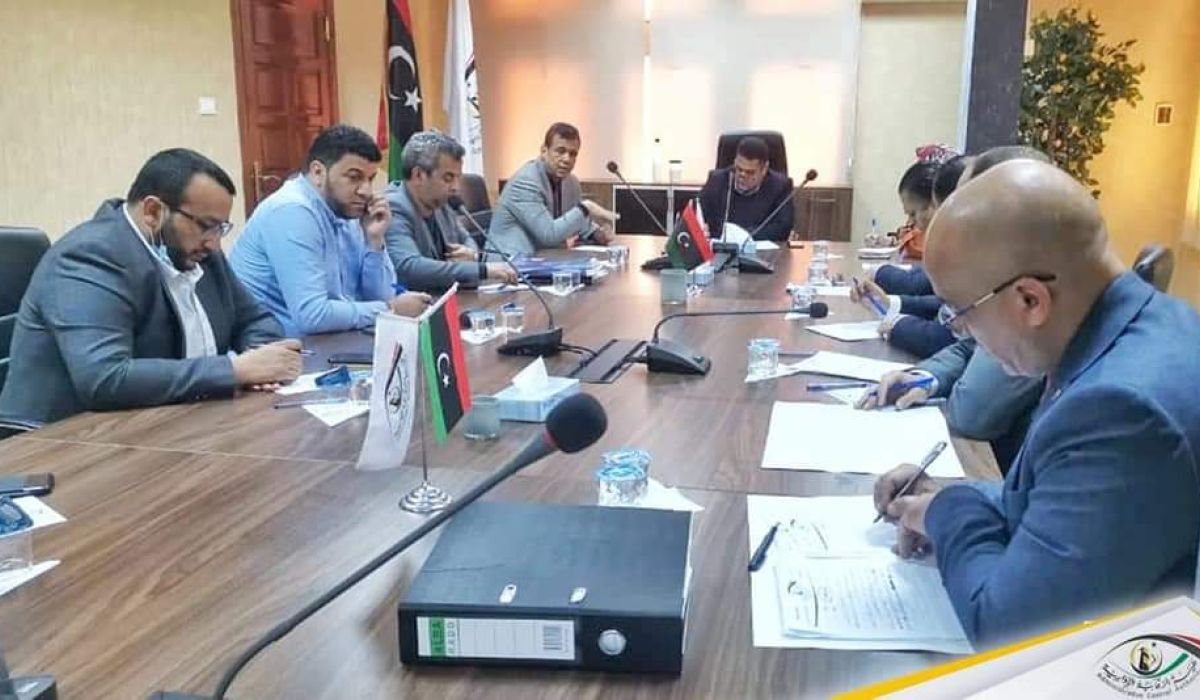 وكيل هيئة الرقابة الإدارية يبحث ملف العلاج بالخارج