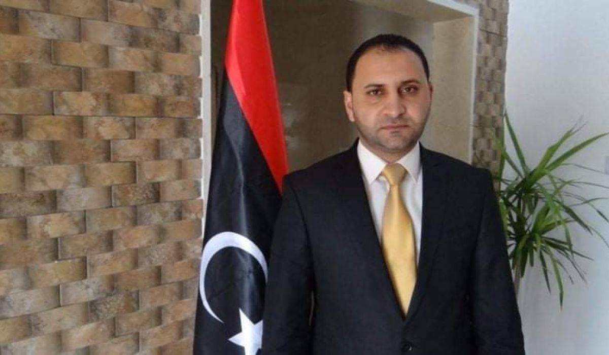 الناطق باسم الحكومة المؤقتة يحمل "الحبري" مسؤولية تأخر صرف مرتبات شهري يناير وفبراير