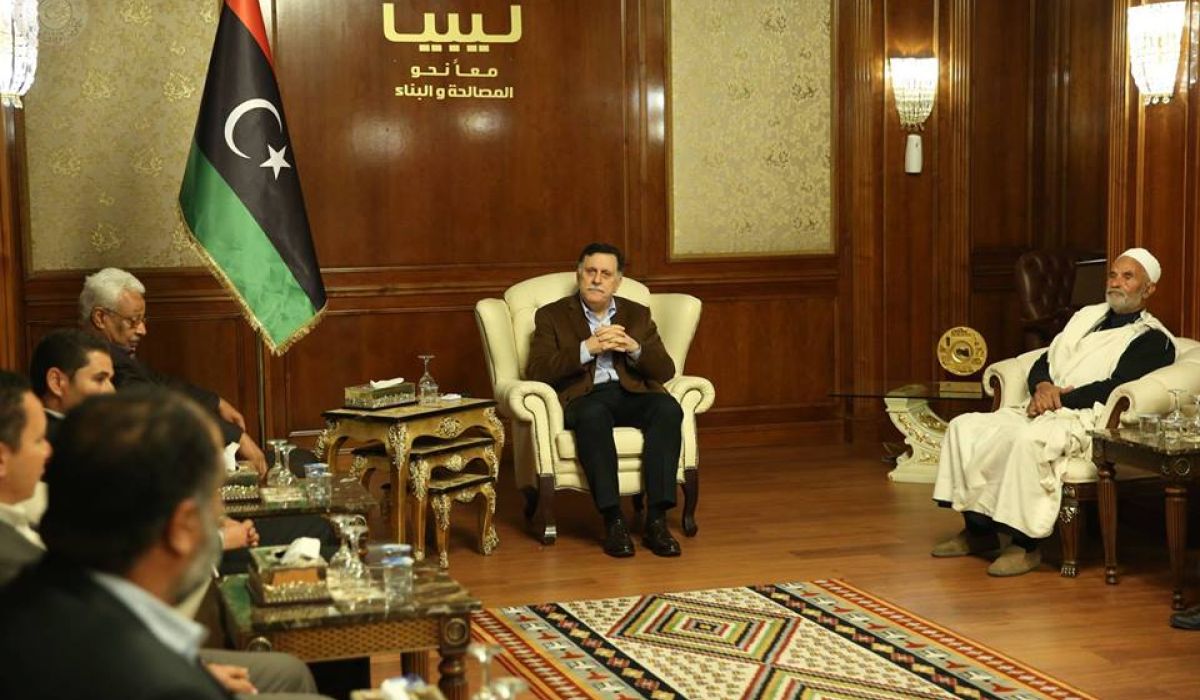 رئيس المجلس الرئاسي يجتمع مع وفد من حكماء وأعيان مسلاتة ورئيس المجلس البلدي