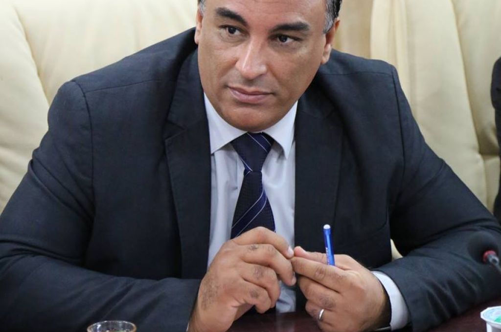 الوطنية للنفط: تعرض مبنى شركة أكاكوس النفطية بطرابلس لضربة جوية