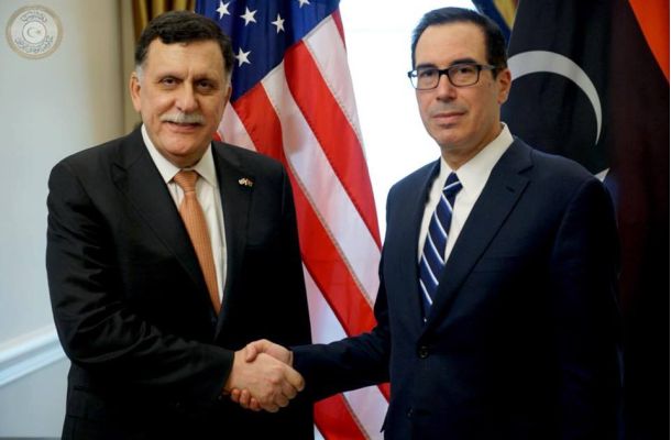 صنع الله يستقبل سعادة السفير البريطاني لدى ليبيا