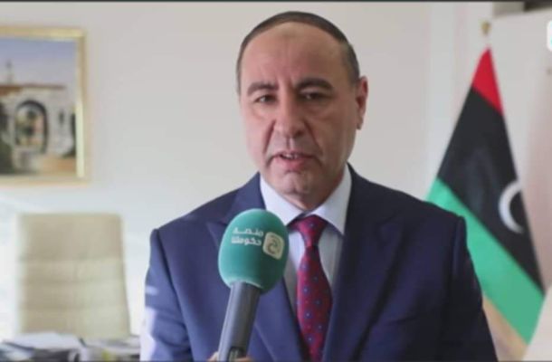 "الشنطي" يعقد اجتماعًا مع مجلس أصحاب الأعمال