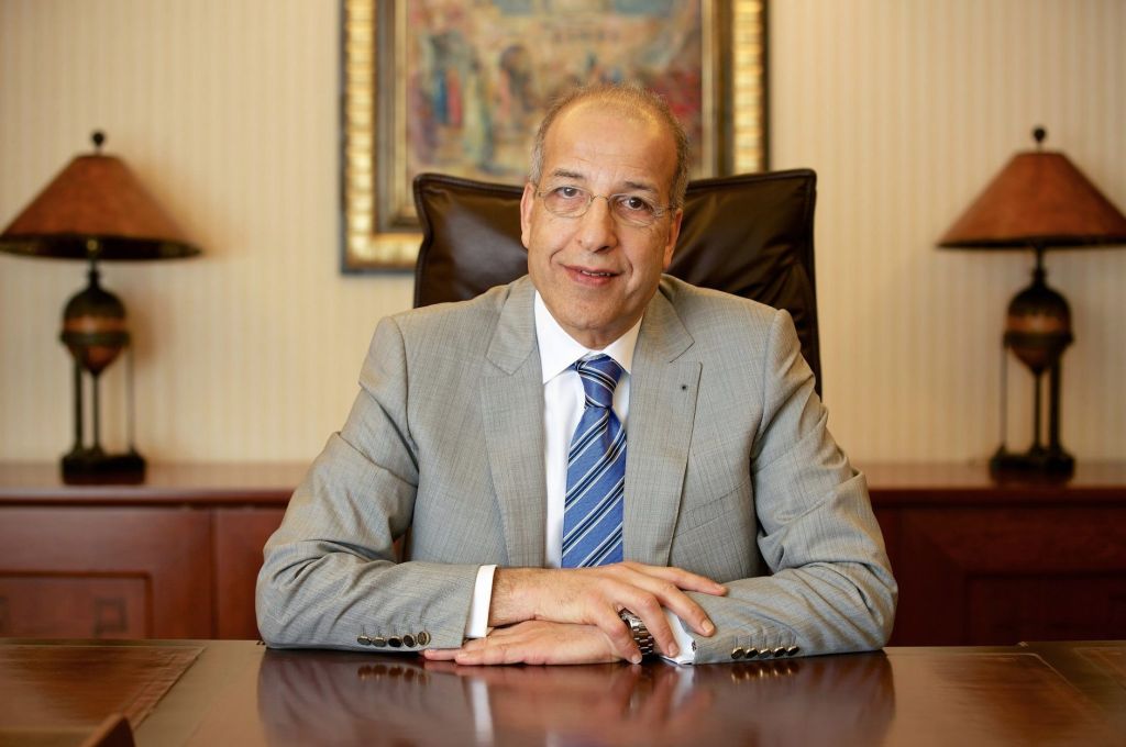 "السراج" يفتح الجبهة على محافظ مركزي طرابلس ... تعرف على التفاصيل