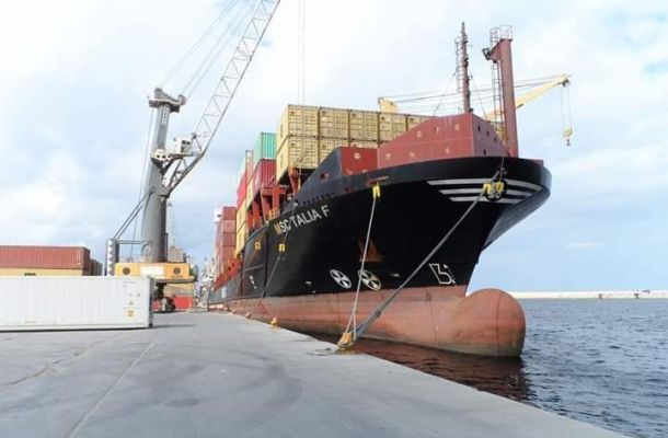 خاص.. ضمنها اهدار الأموال و تعاقد مع شركات و اعتمادات بالمخالفة ...تقرير الرقابة 2019 يكشف مخالفات مصلحة الجمارك