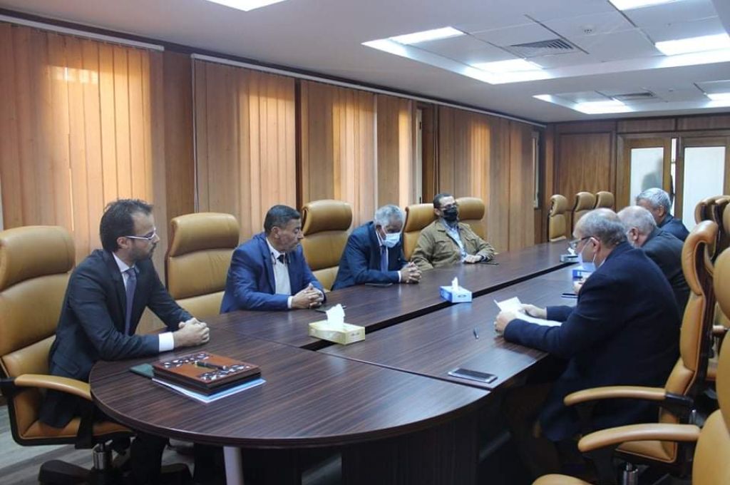 البدري لصدى الاقتصادية:ملف الجرحى أرهق الاقتصاد الليبي من ناحيتين ... وهذه أسباب تظاهراتهم أمام المركزي