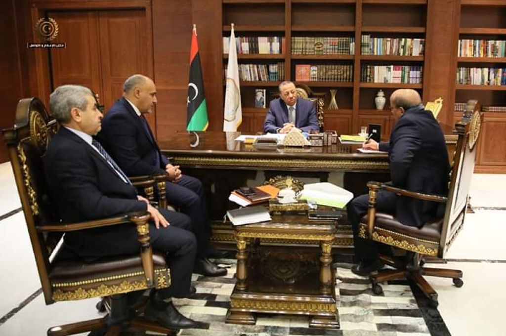 الدولار يرتفع بالسوق الموازي