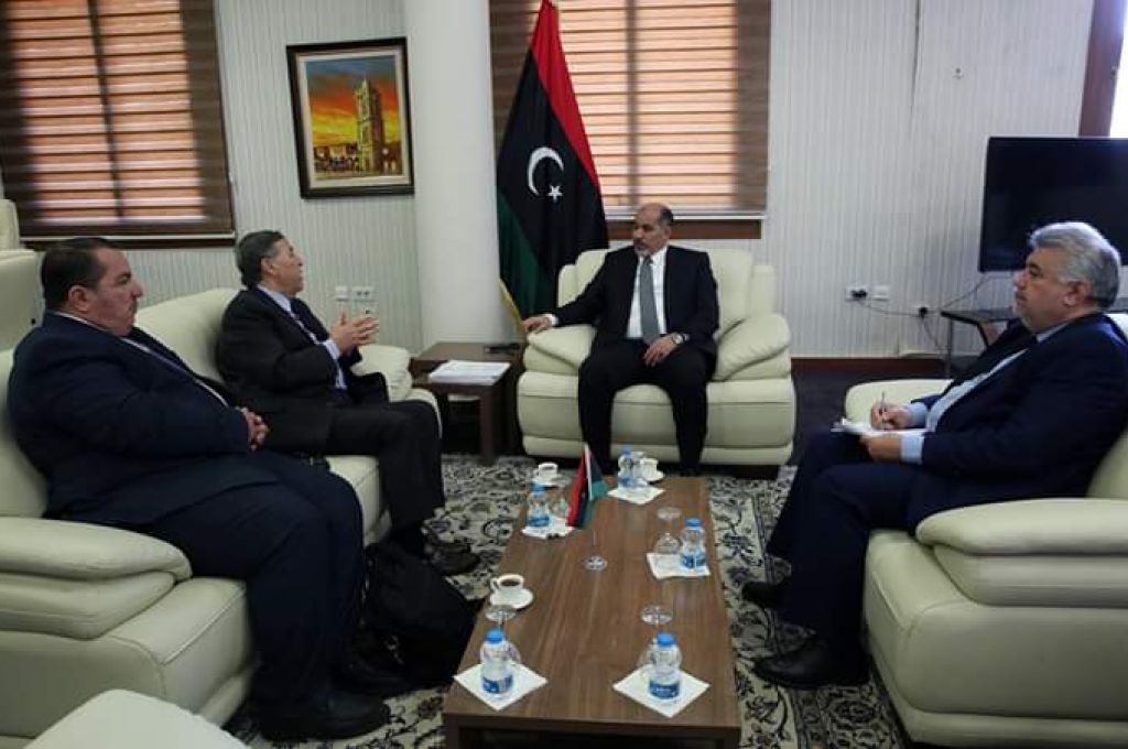 مصلحة الجمارك تتوقع تحسنًا طفيفًا في إيراداتها بعد تفعيل التعريفة الجمركية