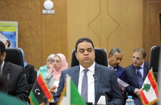تشاتام هاوس: حكومة الدبيبة متهمة بالإنفاق خارج بنود الميزانية.. وهكذا تحافظ على موقعها