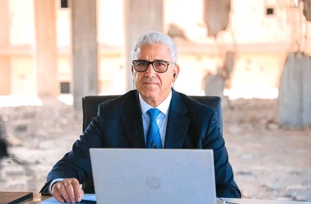فرع الشؤون الاجتماعية بنغازي يقوم بتسليم بطاقات "إيفاء" للفئات المستهدفة