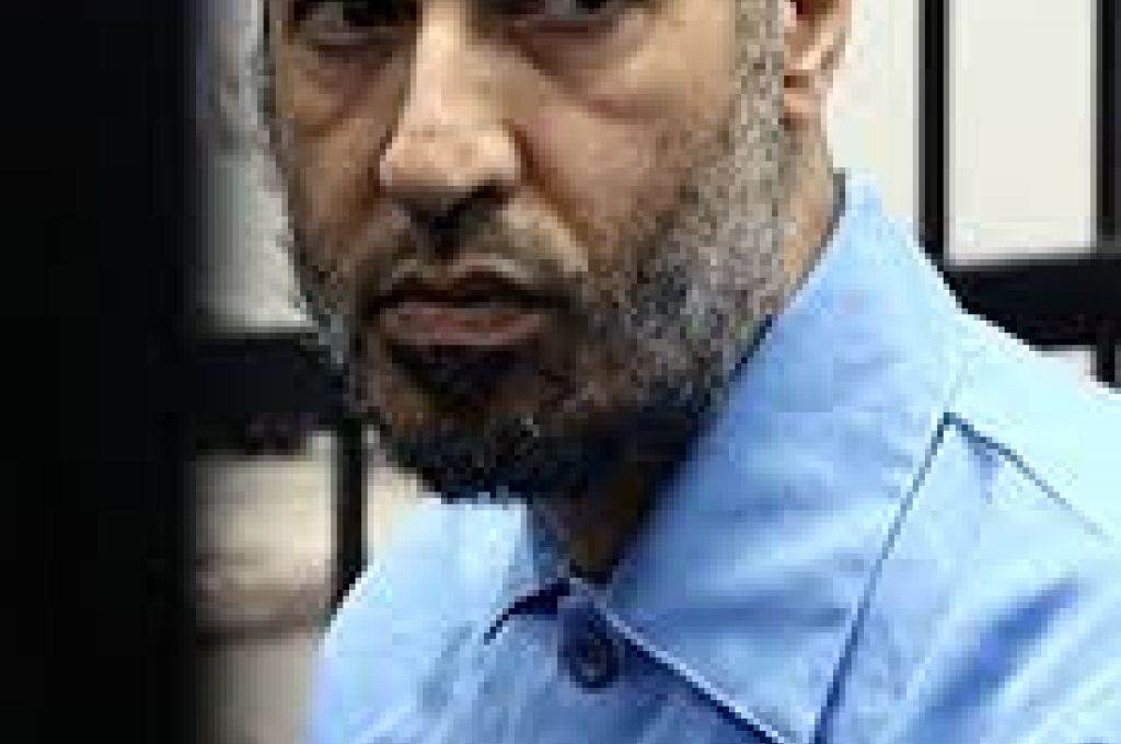 استمرار دفع الليبيين لغرامات مالية في الجمارك المالطية يثير الشكوك حول تهريب العملة