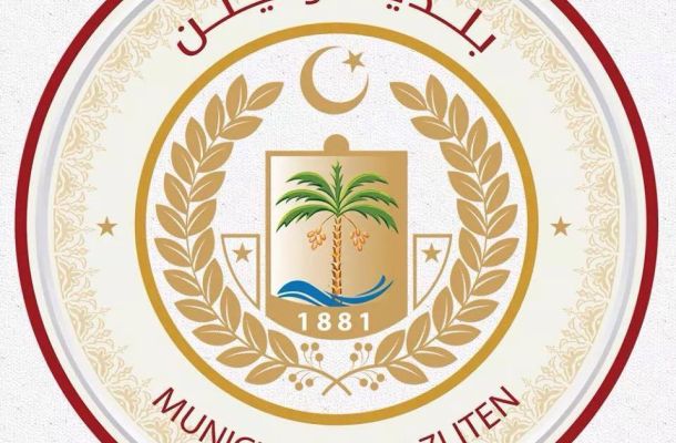 النائب أحمد معيتيق يجتمع مع وزيرا المواصلات والحكم المحلي لتنفيذ مشروع الاقتصاد الوطني