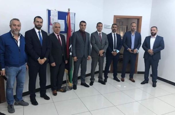 وزارة الصحة تقوم بدعم مركز عزل درنة بمصنع لإنتاج الأكسجين الطبي