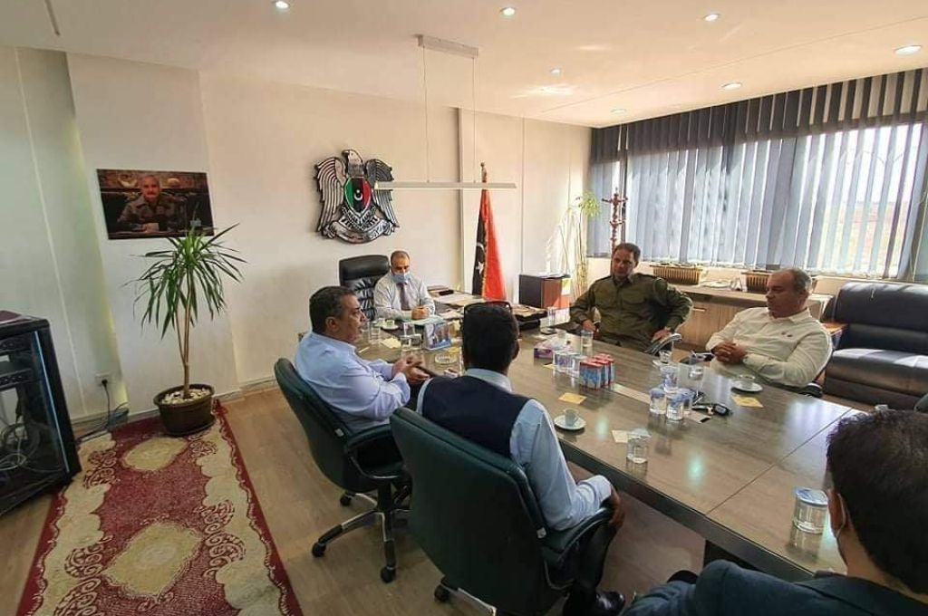 اتفاق على السماح لمطار بنينا باستقبال رحلات قادمة من معيتيقة