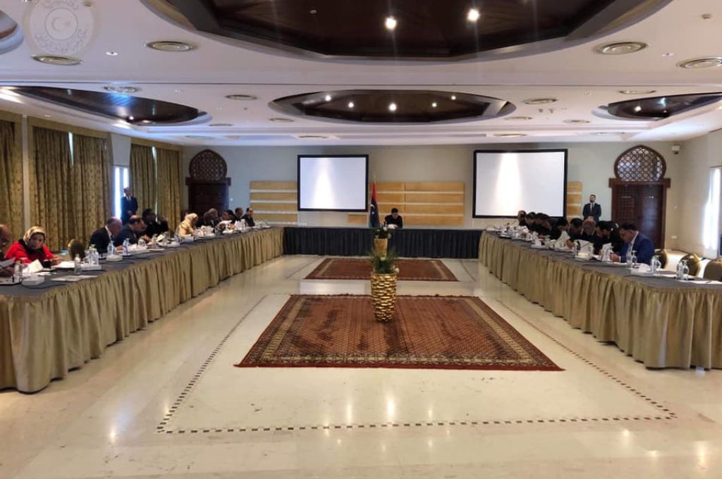 مصرف شمال أفريقيا بغات يخصص 1500 دينار كسقف سحب للمواطنين