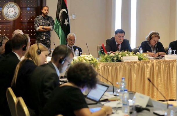 معيتيق يناقش مع سفير كوريا الجنوبية عودة الشركات الكورية للعمل في ليبيا