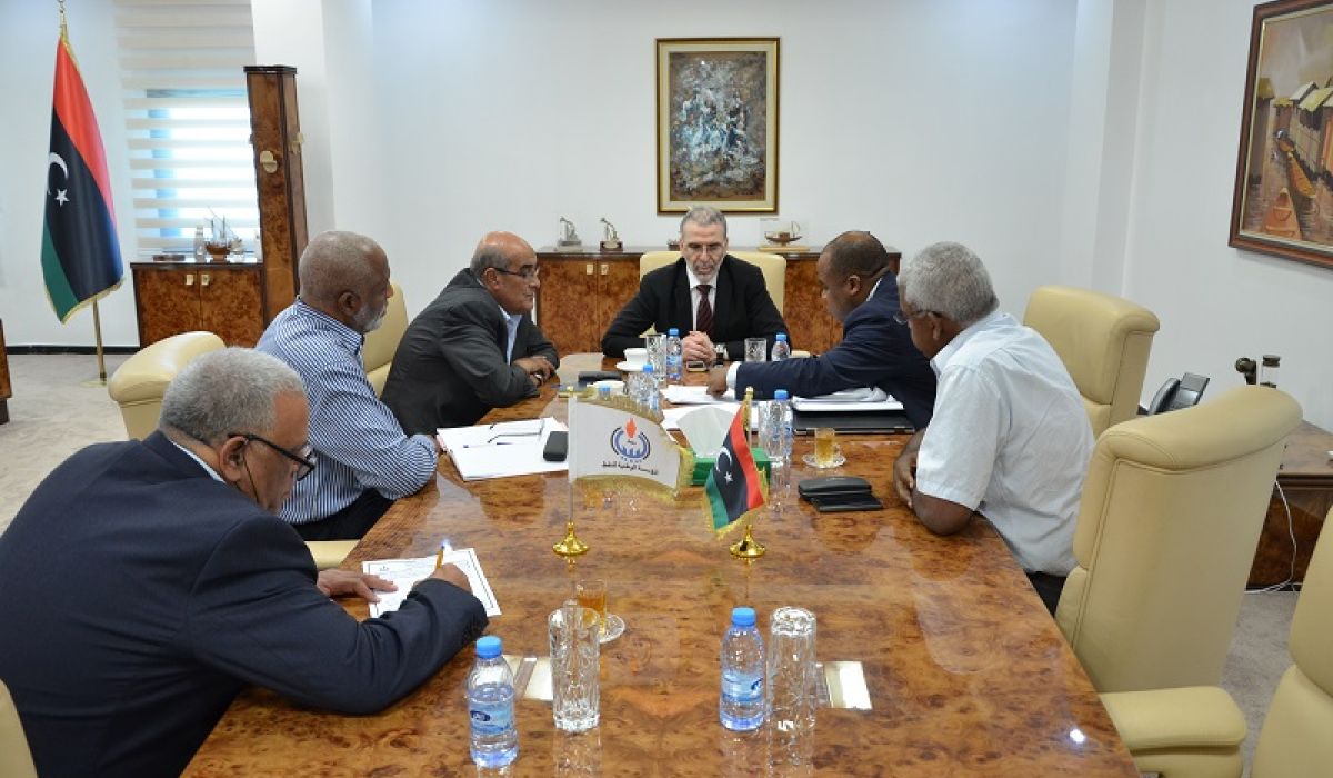 الوطنية للنفط تجتمع مع شركة زلاف لاستكشاف وانتاج النفط