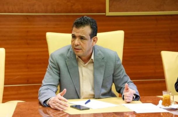 "المسلاتي" يتابع مراحل إنجاز التقرير السنوي للديوان