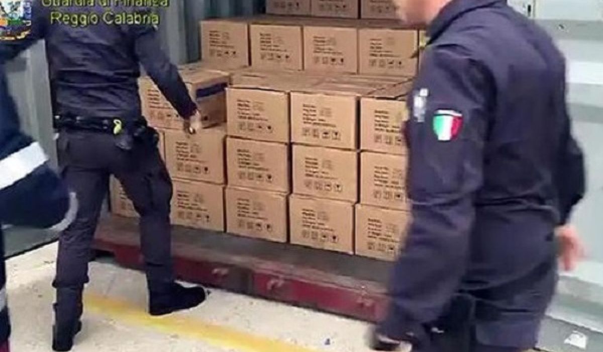 إيطاليا تضبط شحنة مخدرات بقيمة 50 مليون يورو كانت في طريقها إلى "داعش" بليبيا