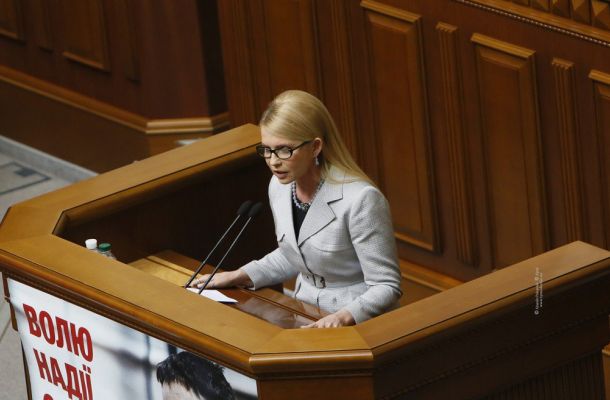 وزير الاقتصاد يزور مصراته ويبحث النهوض بالقطاع الصناعي والتجاري بالمدينة