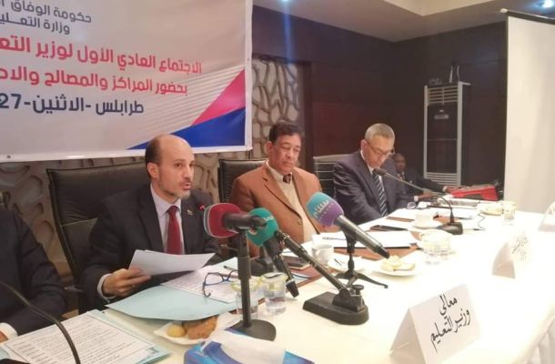 "الرئاسي" يخصص مبالغ طائلة لصالح وزارة الدفاع