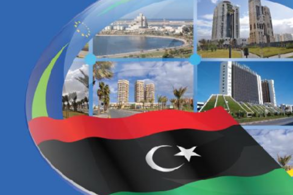 انتهاء المرحلة الأولى من انتشال السفينة الجانحة بمدخل ميناء طرابلس البحري