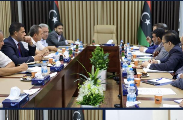 "المبروك" يكشف عن إحالة 19 مليون دينار من الضرائب الجمركية بالمنطقة الشرقية إلى حسابات حفتر بتعليمات باشاغا