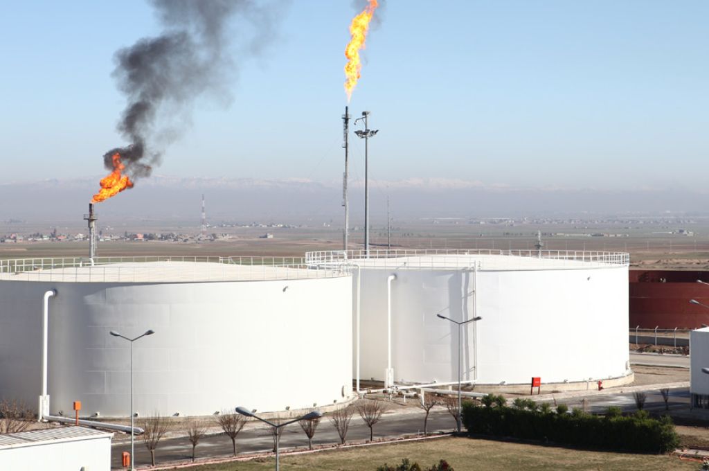 تحقيقات جديدة تؤكد تورط (تاجر سويسري) بتهريب الوقود الليبي إلى مالطا