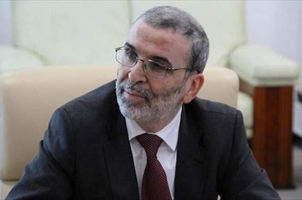 "عصر": مطالب المتظاهرين هي اختصاص مركزي البيضاء ومؤسسة النفط وهما سلطتان لا يخضغان لوزارة الاقتصاد