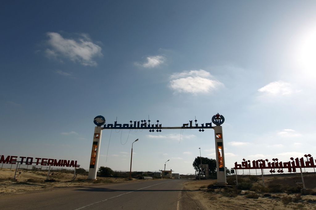 السفير الألماني يجتمع برئيس شركة الكهرباء ويقدم مقترحات لحل أزمة انقطاع التيار الكهربائي