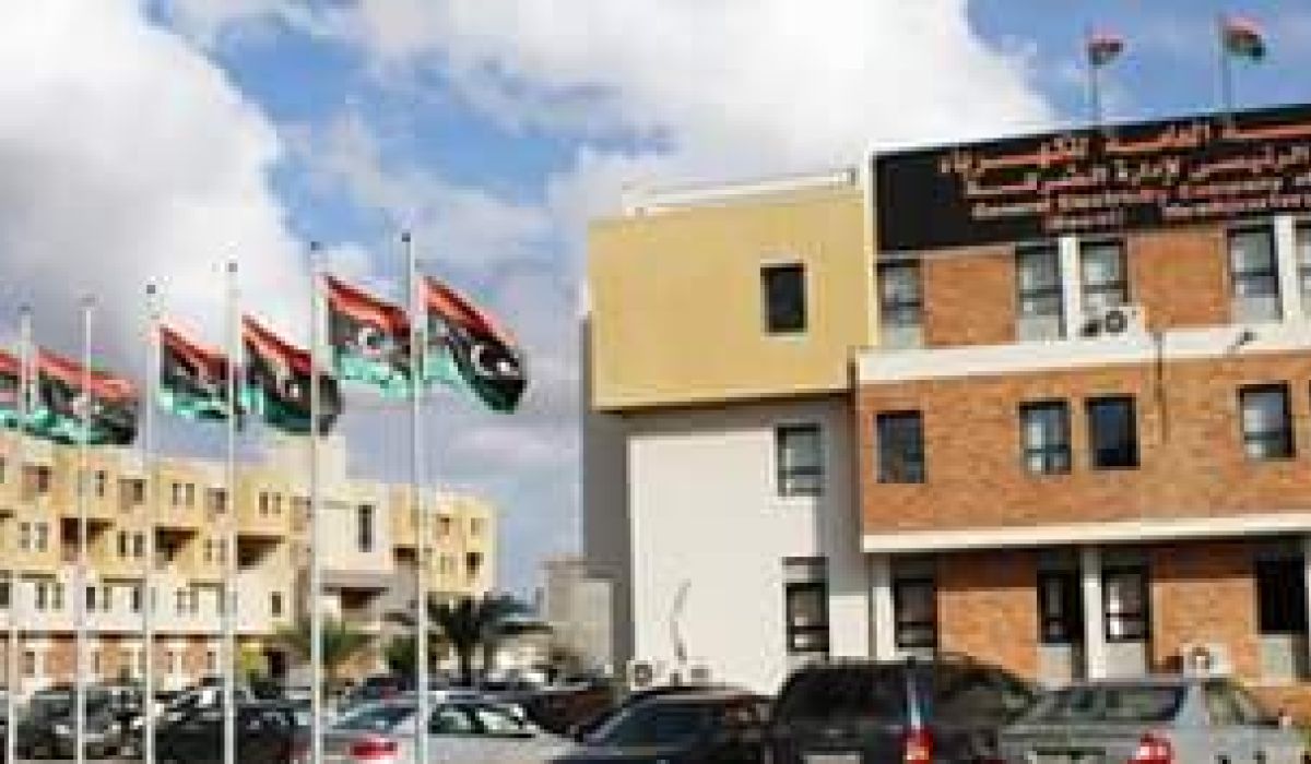 إجتماع المدير التنفيذي بشركة العامة للكهرباء مع مندوبي بلدية الخمس