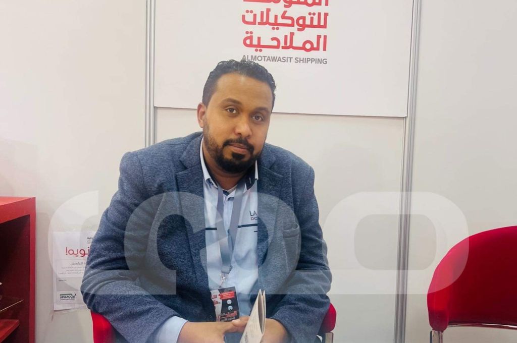 "الكيلاني" تؤكد على صرف منح المهجرين بعدة مناطق