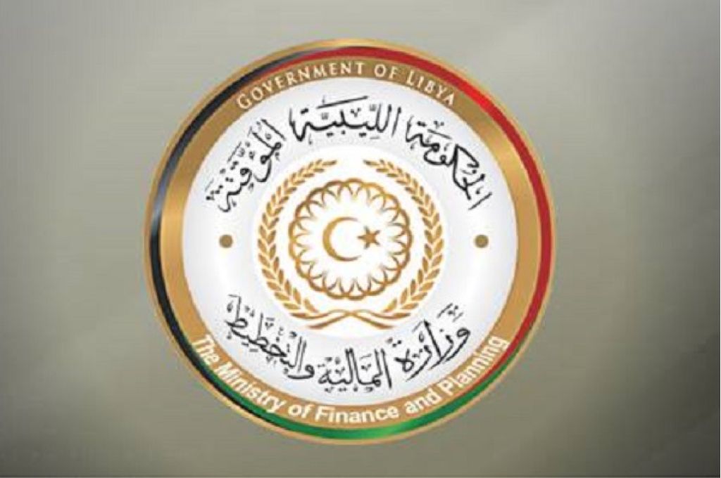 علي محمود يبحث ملف الاستثمارات الخارجية وآليات متابعة استثمارات الشركة