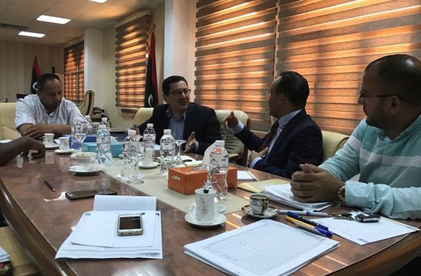 بلدية بنغازي تطلب من تجار سوق العرب التواصل مع اللجنة المكلفة
