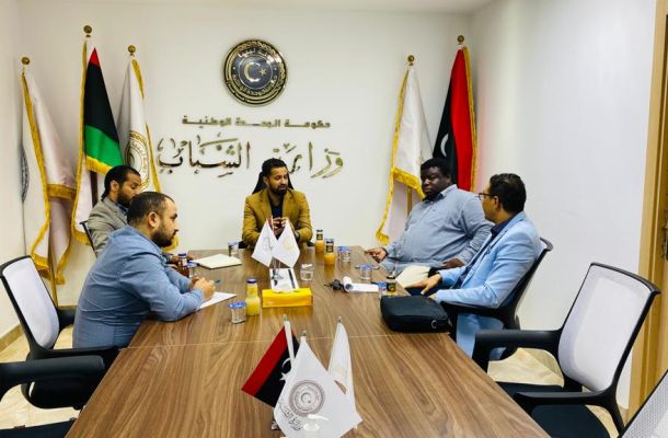 خاص.. بعد مخاطبة المركزي لهم .. مدراء الإصدار بالمدن يطالبون مدراء المصارف الإسراع في تقديم مقترحاتهم لسد حاجات الفروع من السيولة