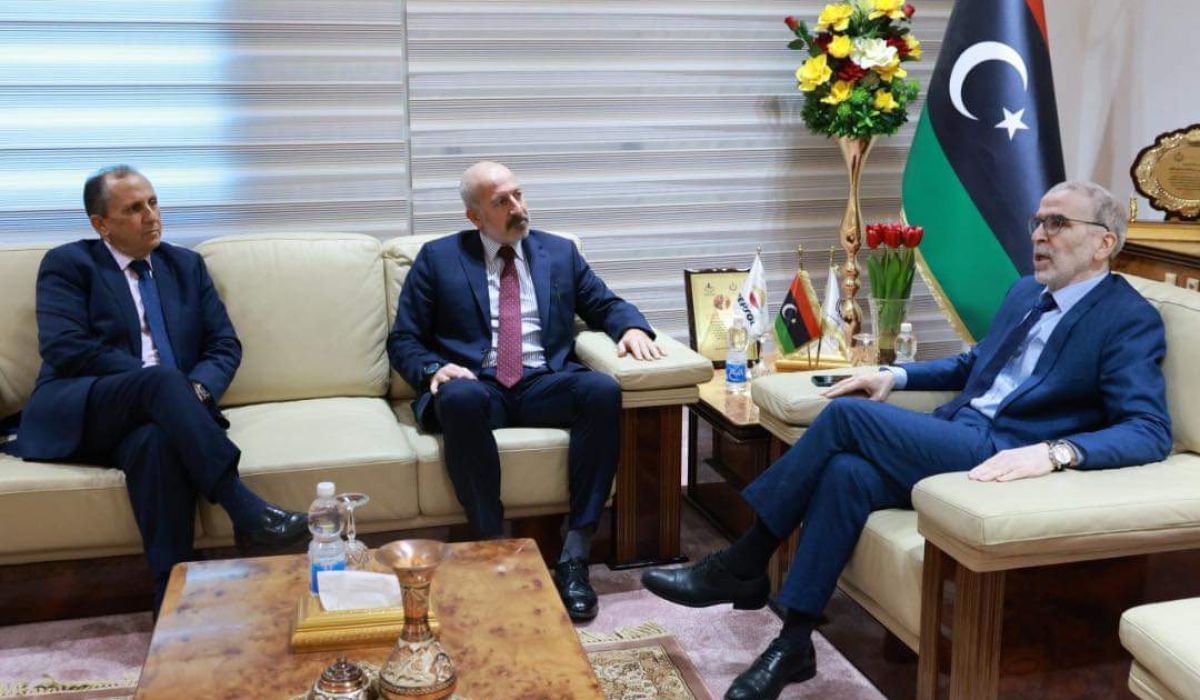 "صنع الله" يبحث مع شركة ريبسول الإسبانية استكمال برامجها في عمليات الحفر التطويري بحقل الشرارة