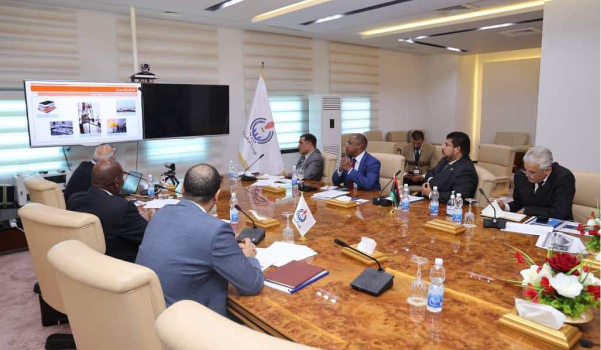 الوطنية للنفط تؤكد على ضرورة تطوير العملية التعليمية بمعهد النفط للتأهيل والتدريب