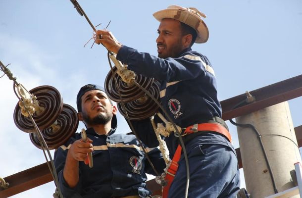 وزير المالية المفوض أسامة حماد يرحب بقرار الرئاسي بتسمية مفوض جديد للوزارة