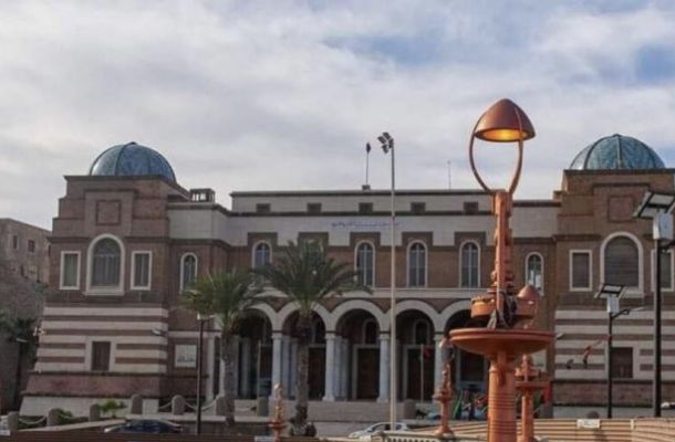 "القطراني" يؤكد إهتمام الحكومة بمشاريع التنمية المستدامة والطاقات المتجددة