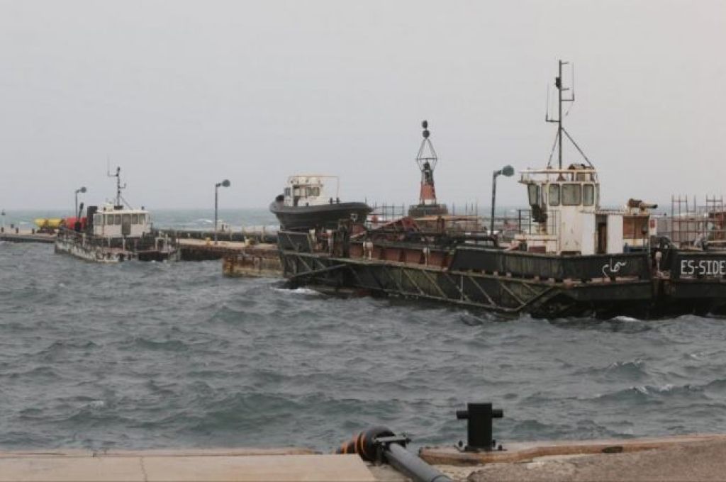 موقع بريطاني: ليبيا والولايات المتحدة تحققان في الذهب المشتبه به للتجارة النقدية بين فنزويلا وحفتر