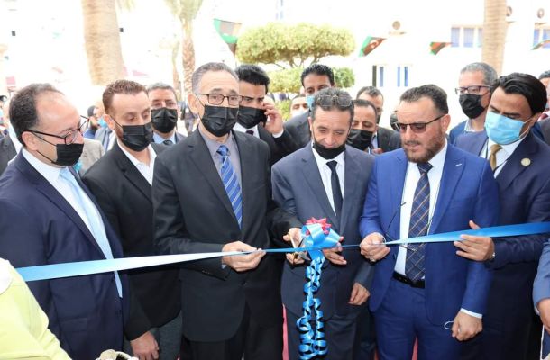 وزير النفط والغاز يناقش قرار زيادة مرتبات القطاع بنسبة 67%