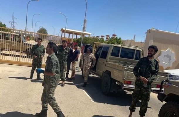 شركة الكهرباء تبحث اتخاذ إجراءات سريعة لصيانة لمحطات التوليد