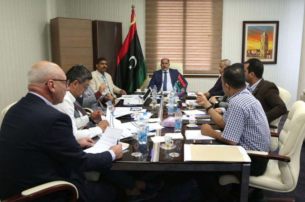 المشري يخاطب المحافظ بضرورة تجريم العملة المطبوعة بطرق "غير شرعية"